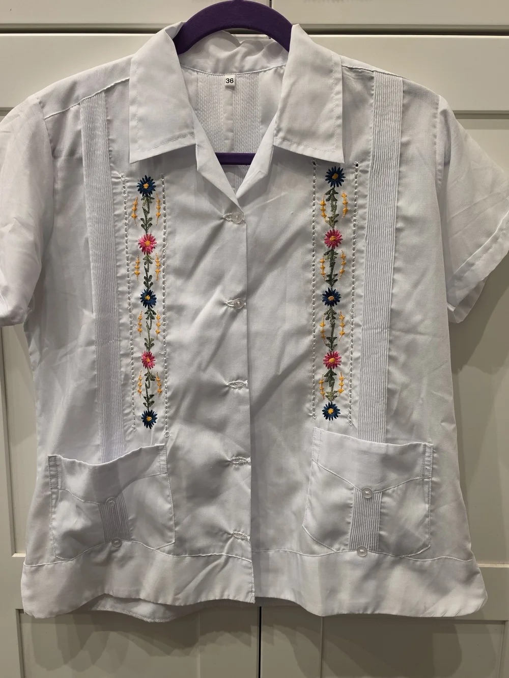 White Short-Sleeve Embroidered Shirt - Guayabera